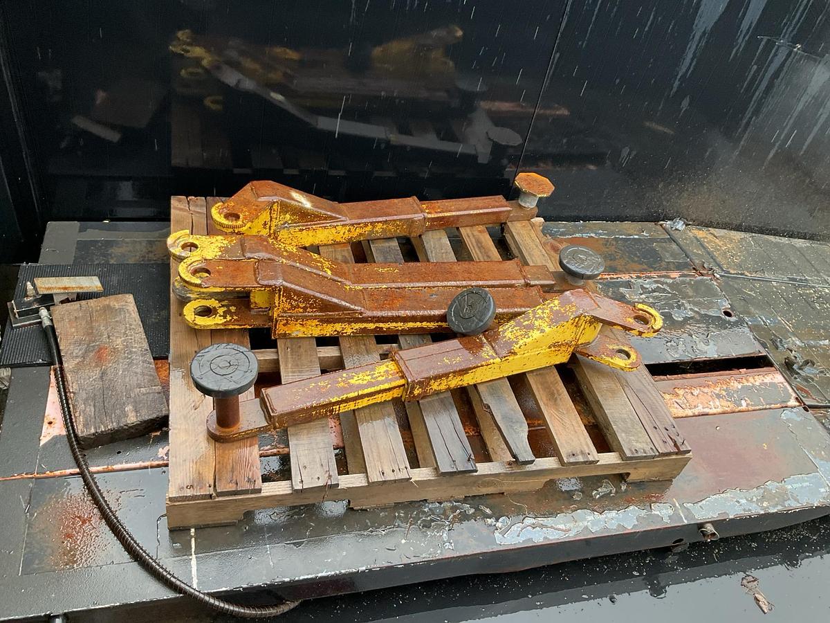 Used Scissors Lift