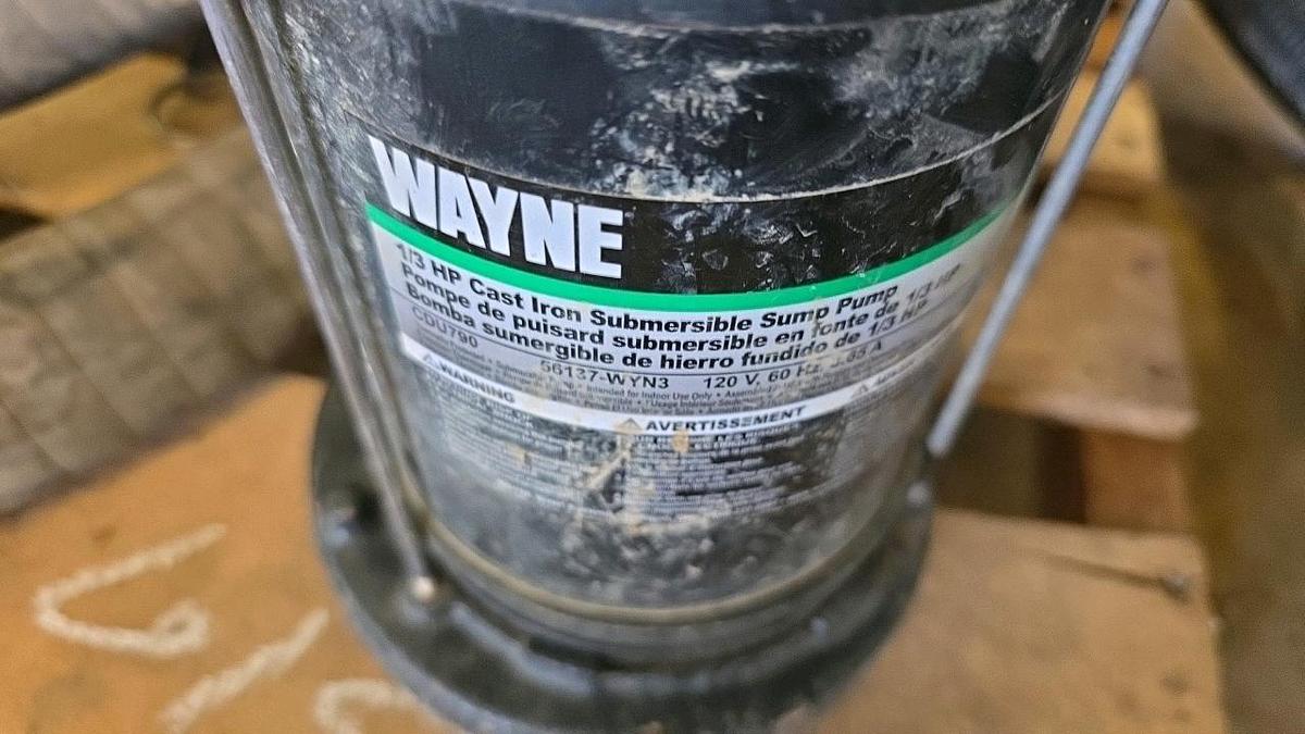 Used Pumps and Hoses