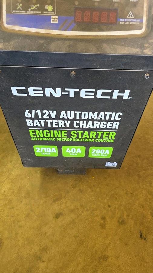 Used Cent-tech 6/12V Automatic Battery Charger/Engine Starter