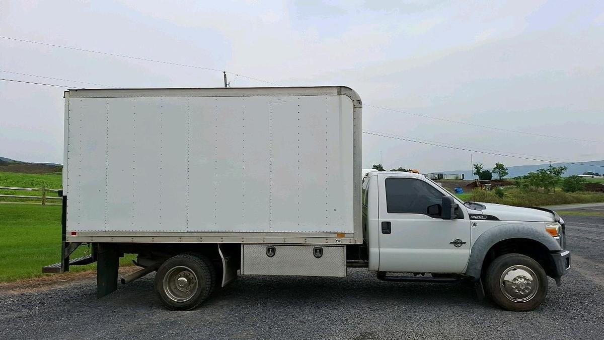 Used 2011 Ford F550 Box Truck