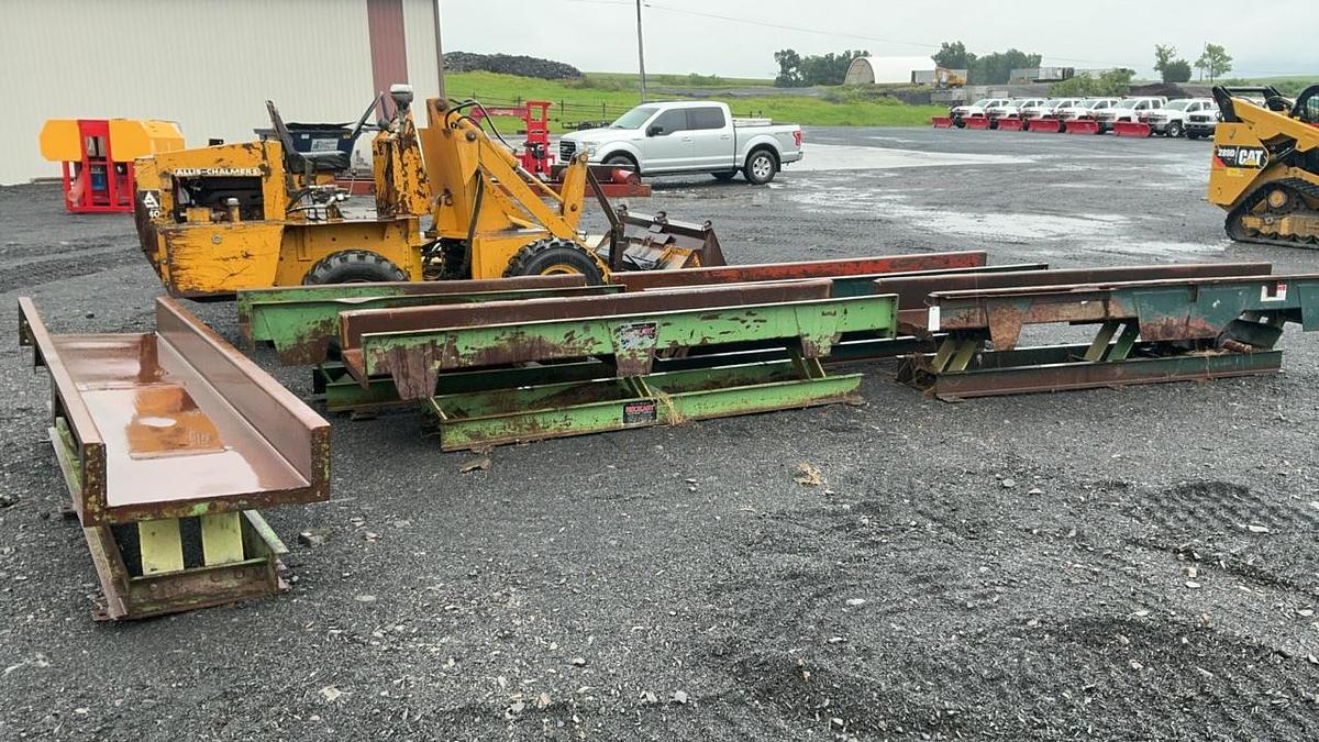 Used Vibrating Conveyors