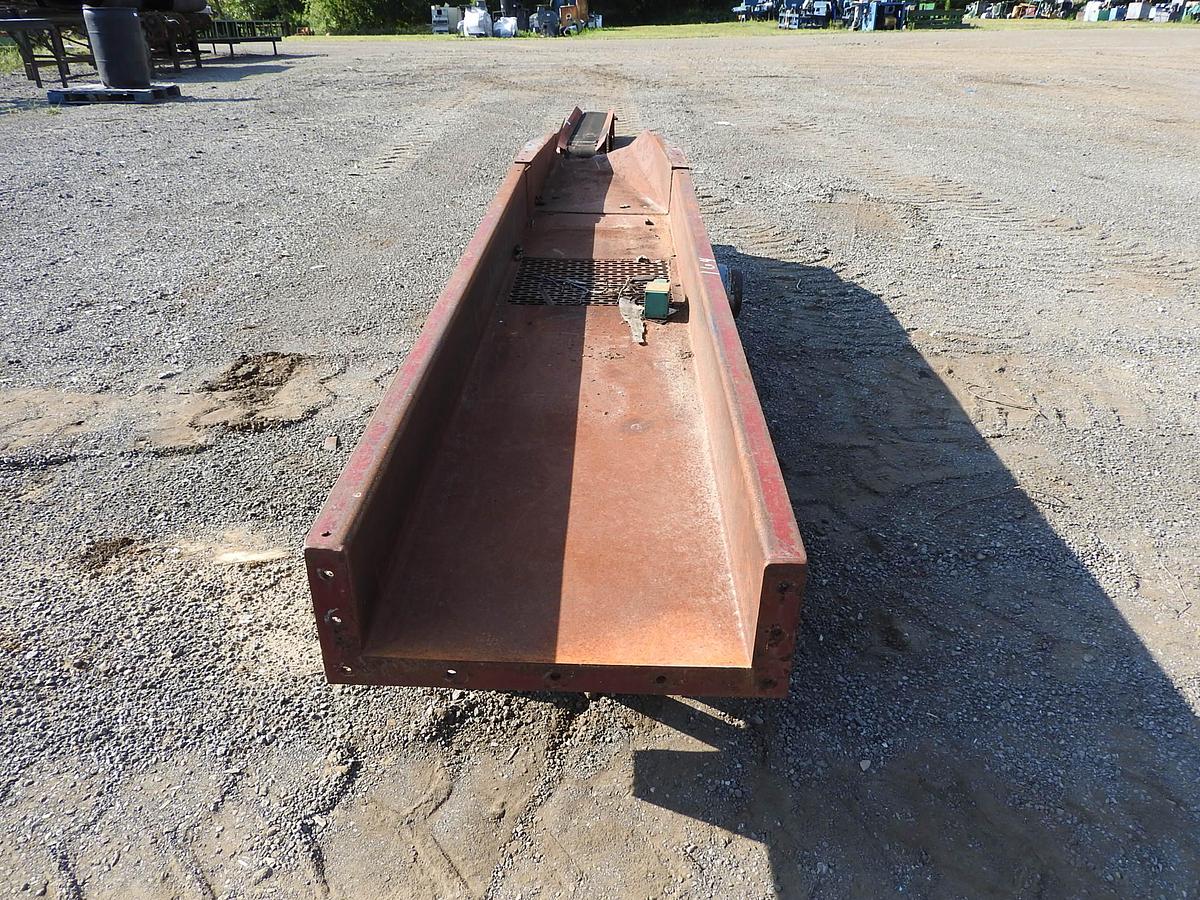 Used Vibrating Conveyor