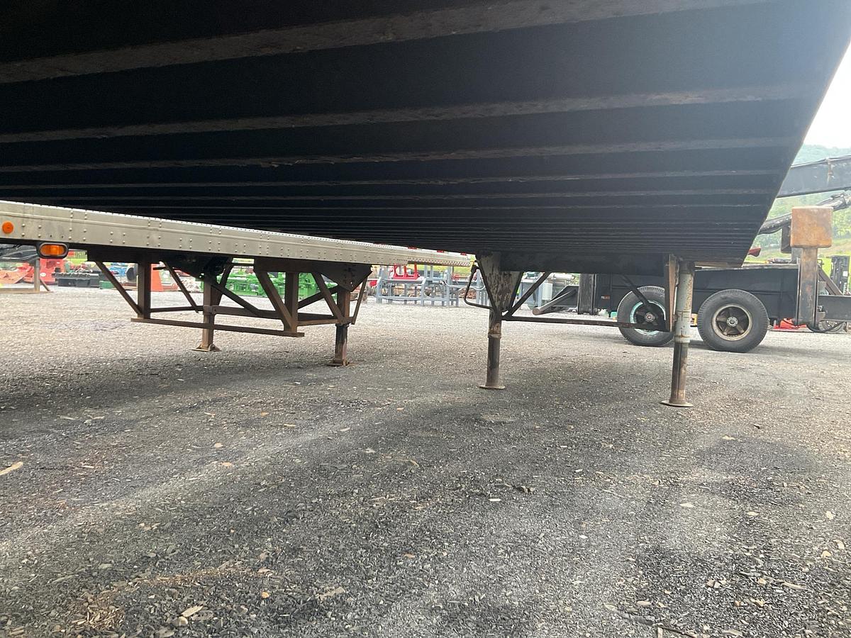 Used 1985 Fruehauf 48’ Van Trailer
