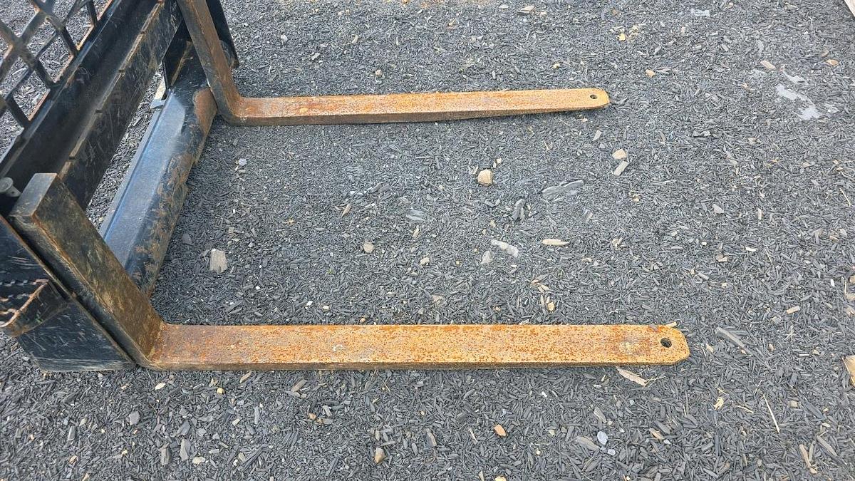 Used Quick Attach Forks
