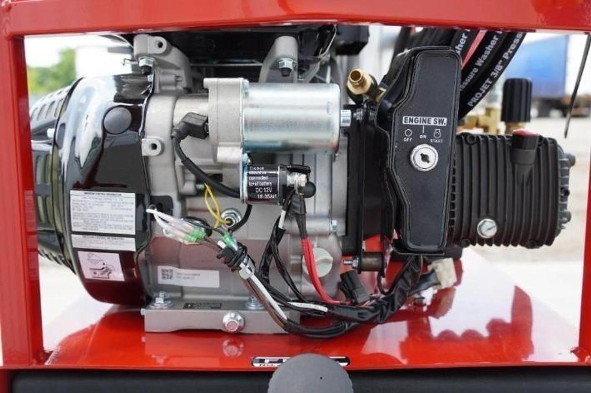 Used Magnum Gold 4000 Series Hot Water Pressure Washer