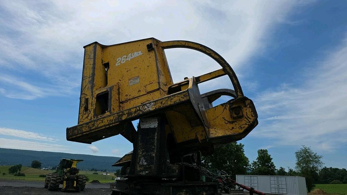 Used 2014 John Deere 437 Knuckleboom Loader
