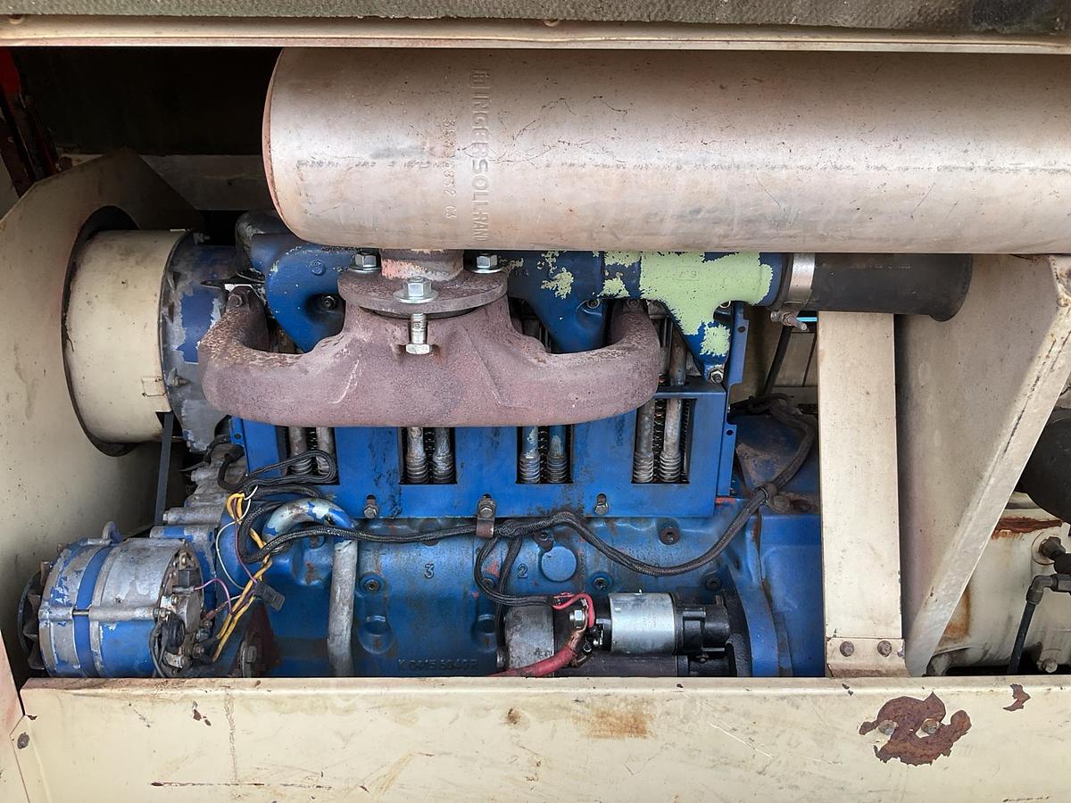 Used 1993 Ingersoll Rand P250BWD Portable Air Compressor