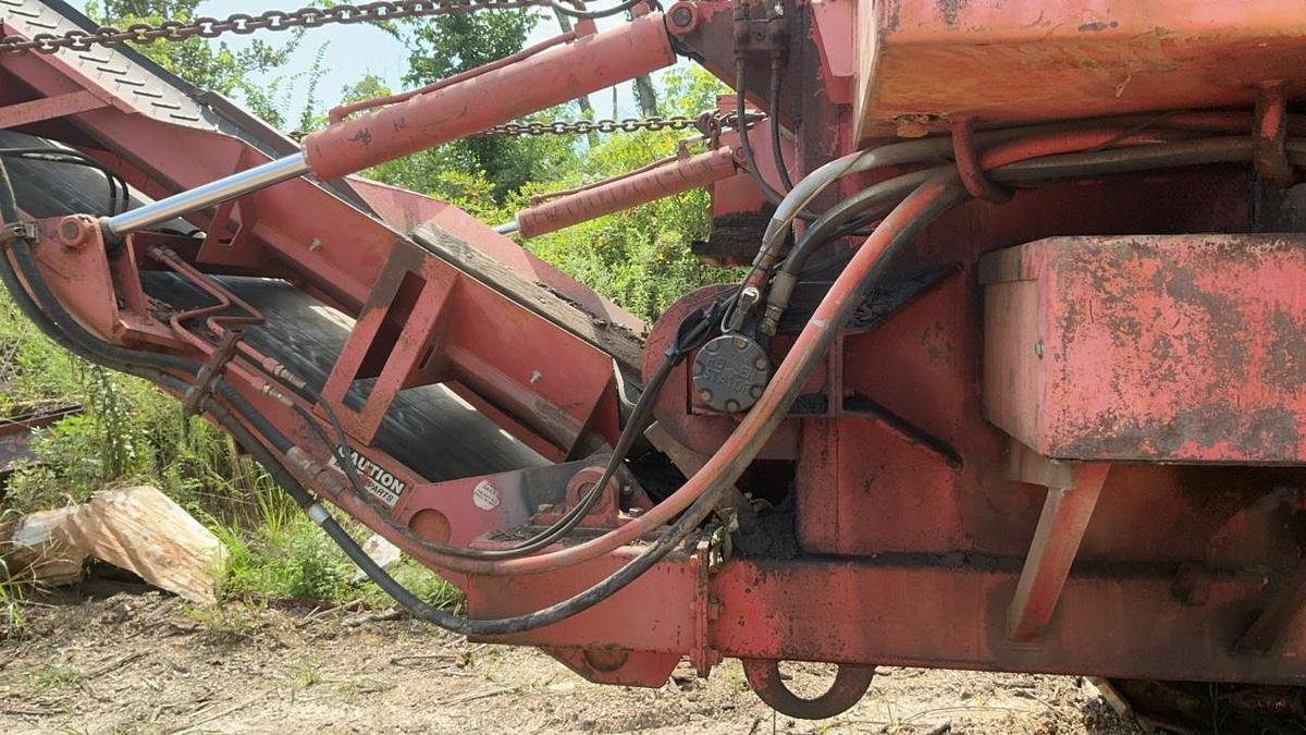 Used Morbark 4600 Grinder