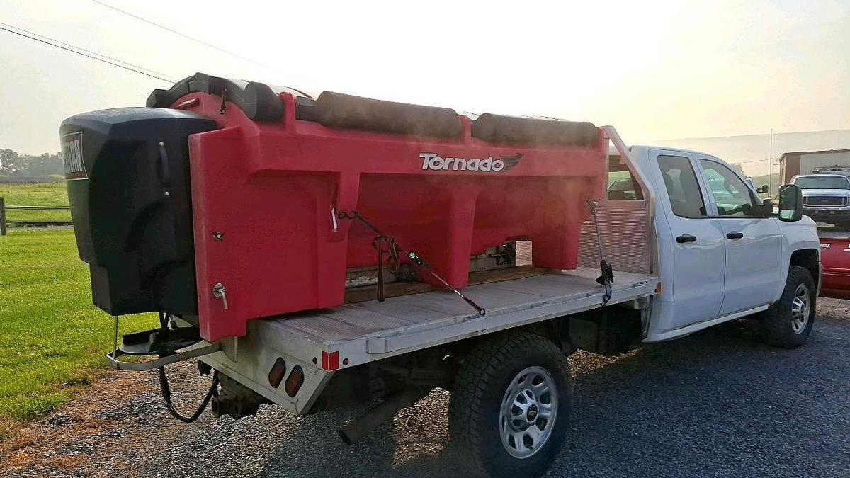 Used 2015 Chevrolet 2500 Flatbed Truck