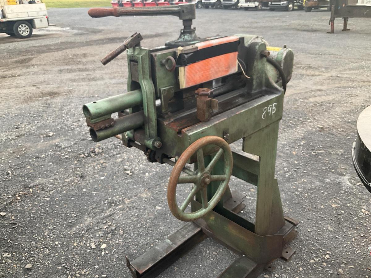 Used Hanchett Stretcher Roller