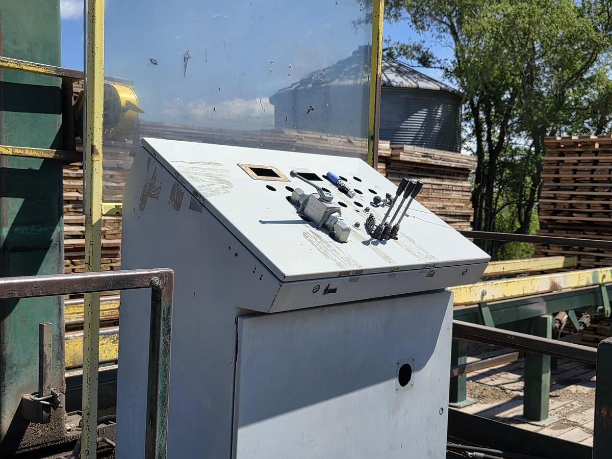 Used Pacific Trail Package Saw
