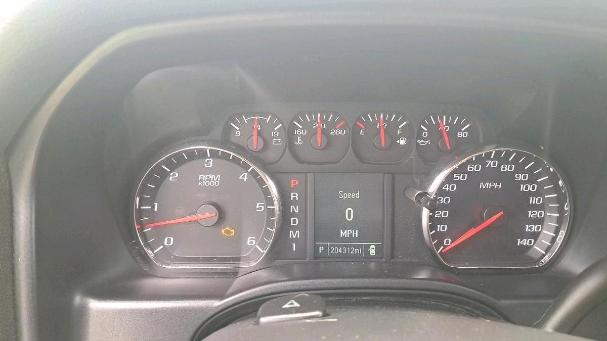 Used 2015 Chevy 2500 Flatbed Truck