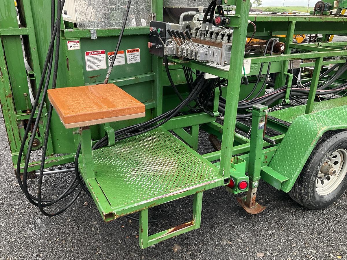 Used 2016 Woodbine Rapido Loco Firewood Processor