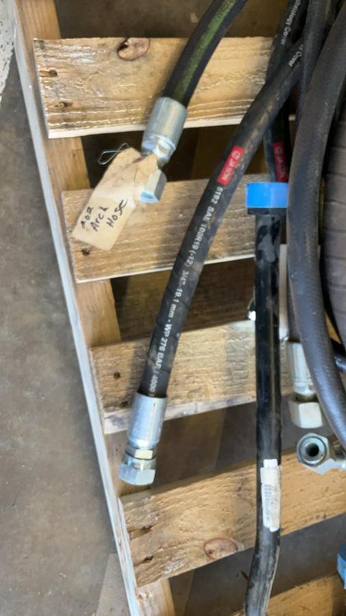Used Hydraulic Hoses