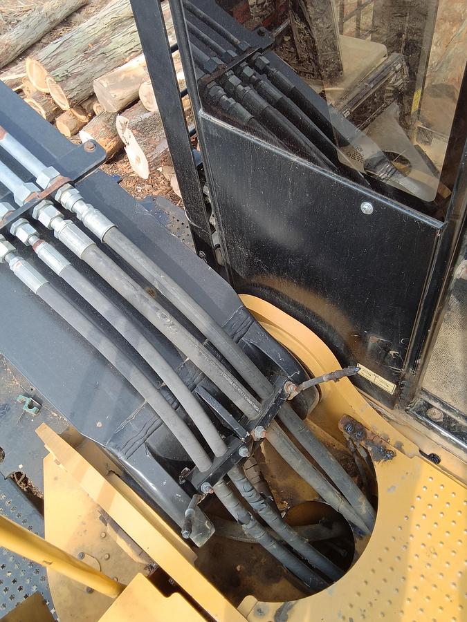 Used 559 C Cat Knuckleboom