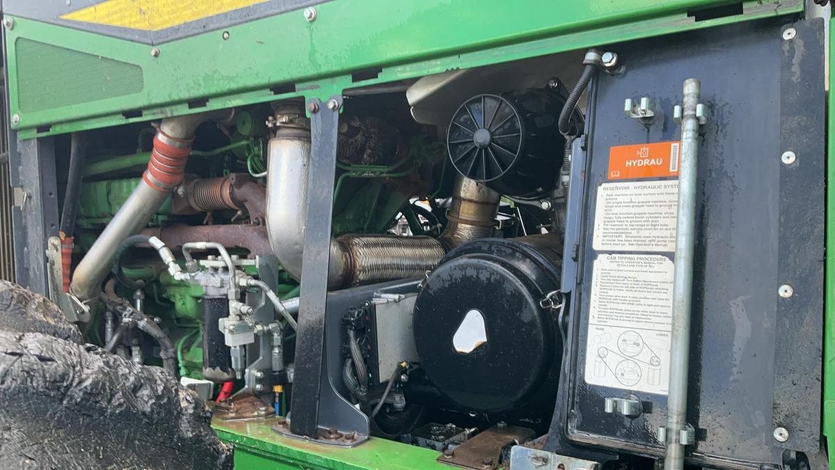 Used 2019 John Deere 848L Grapple Skidder