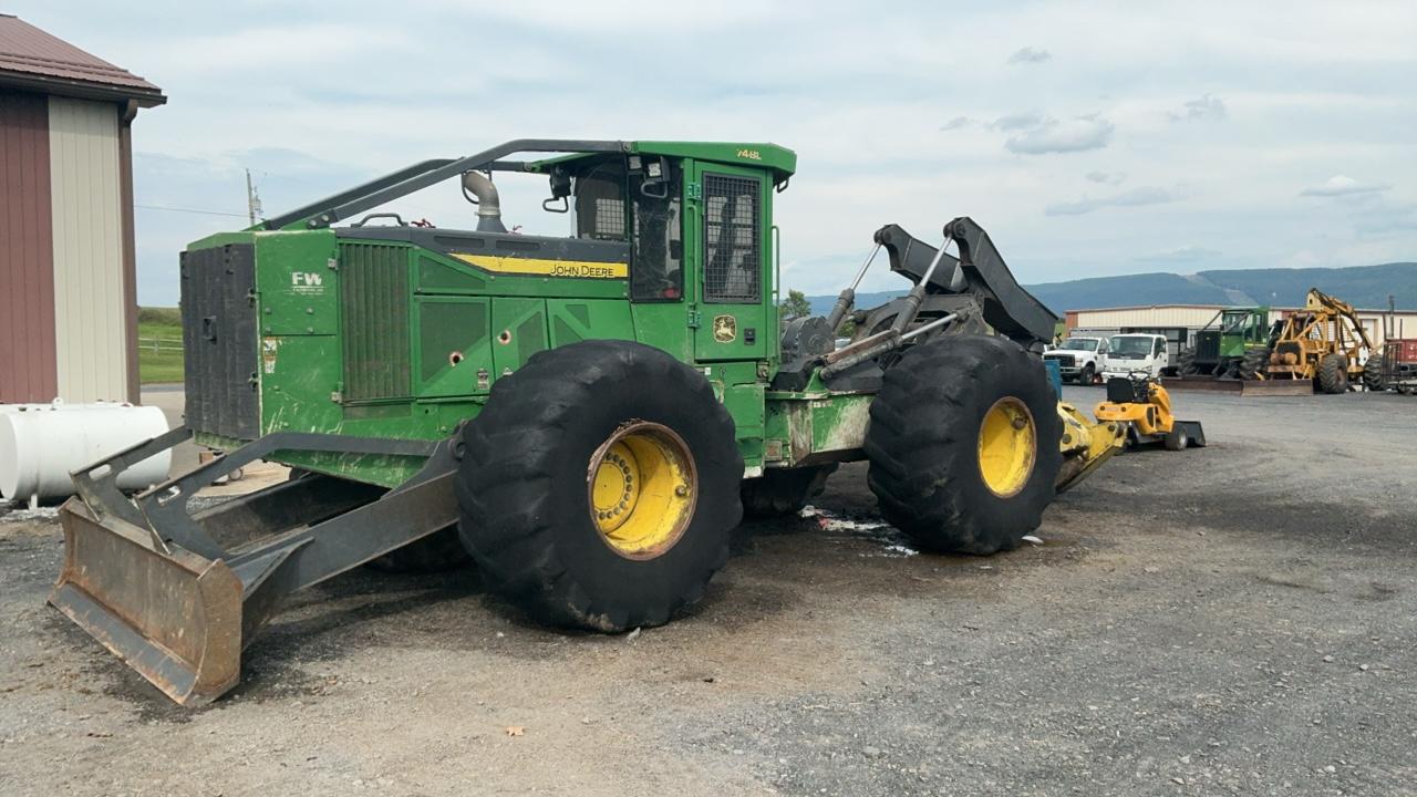 Used 2016 John Deere 748L Skidder