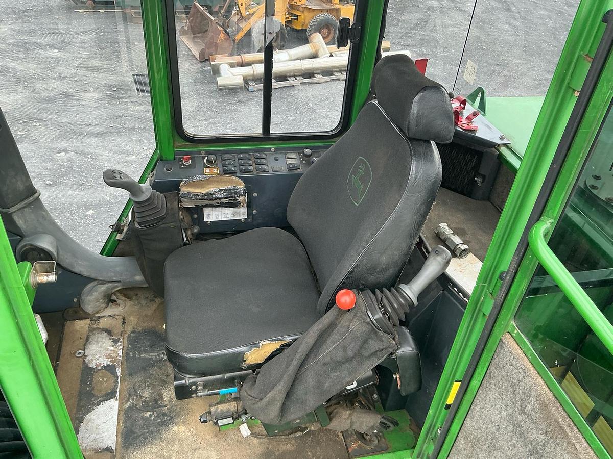 Used 2015 John Deere 335D Knuckleboom