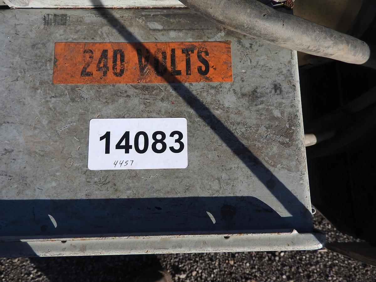 Used Pallet Dismantler