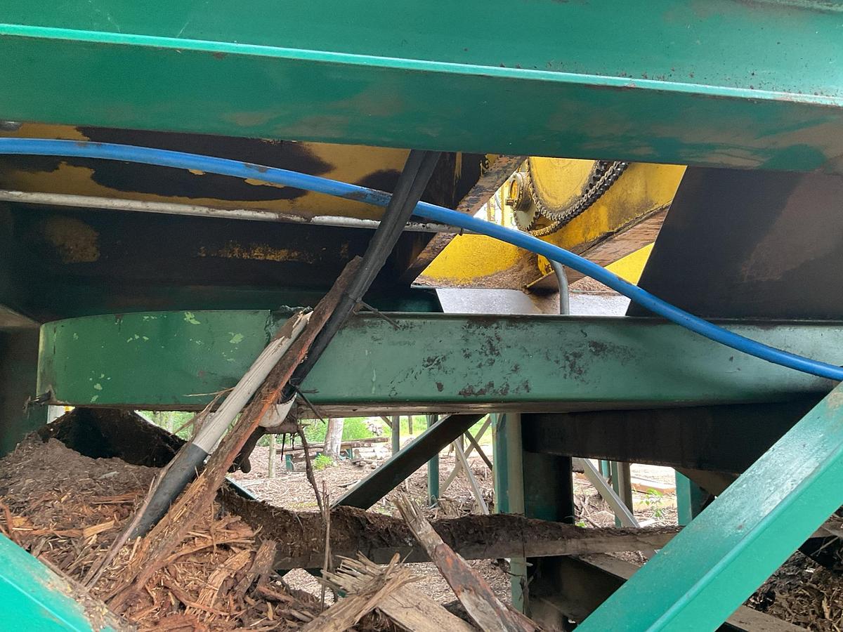 Used Reckart Bark Conveyor
