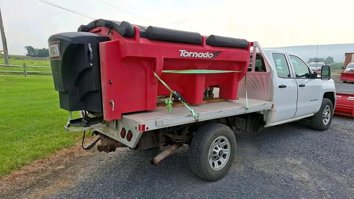 Used 2015 Chevrolet 2500 Flatbed Truck