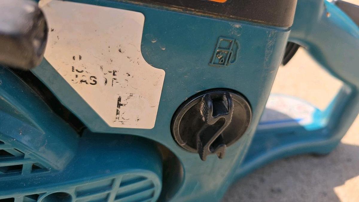 Used Makita EK7301 Concrete Saw