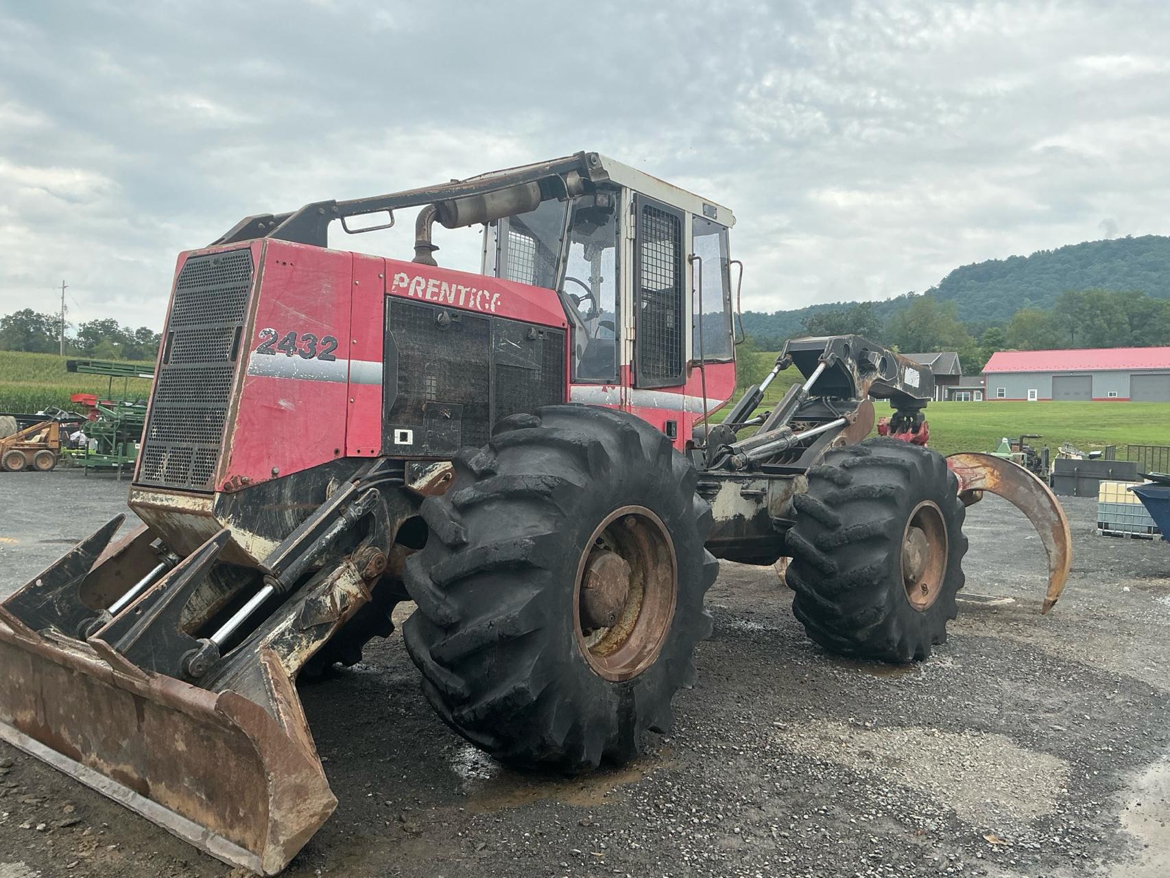 Used 2009 Prentice 2432 Skidder