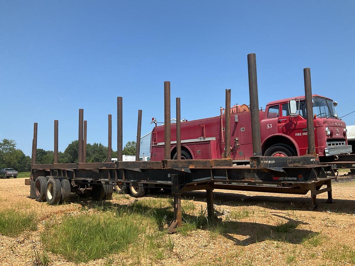 Used 1995 Savannah Log Trailer