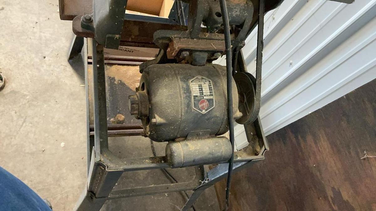 Used Shopmaster Table Saw
