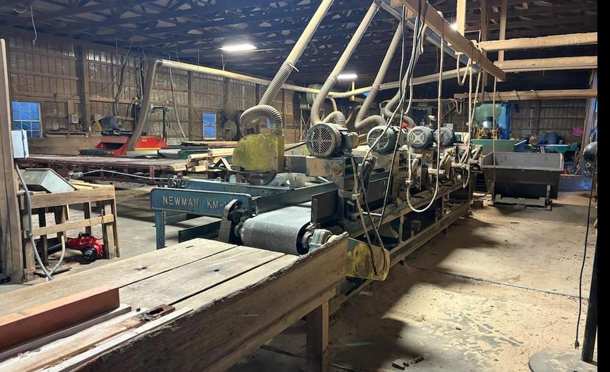 Used KM-16  Newman Trimsaw