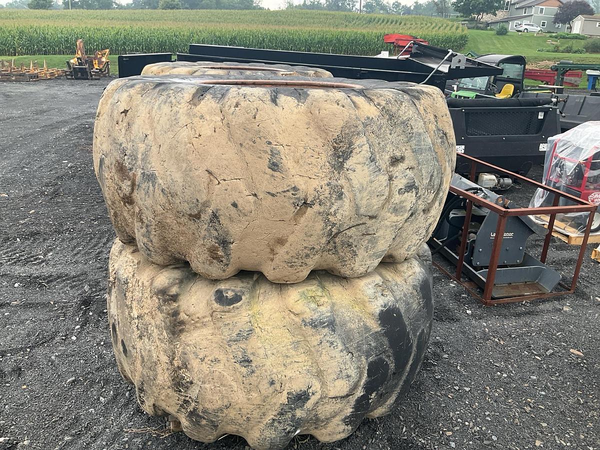 Used 30.5 Skidder Tires and rims
