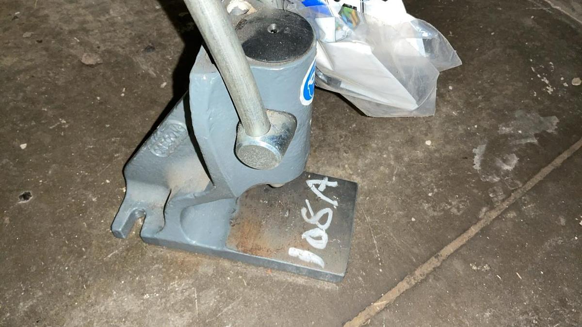 Used Saw Chain Tools and Parts