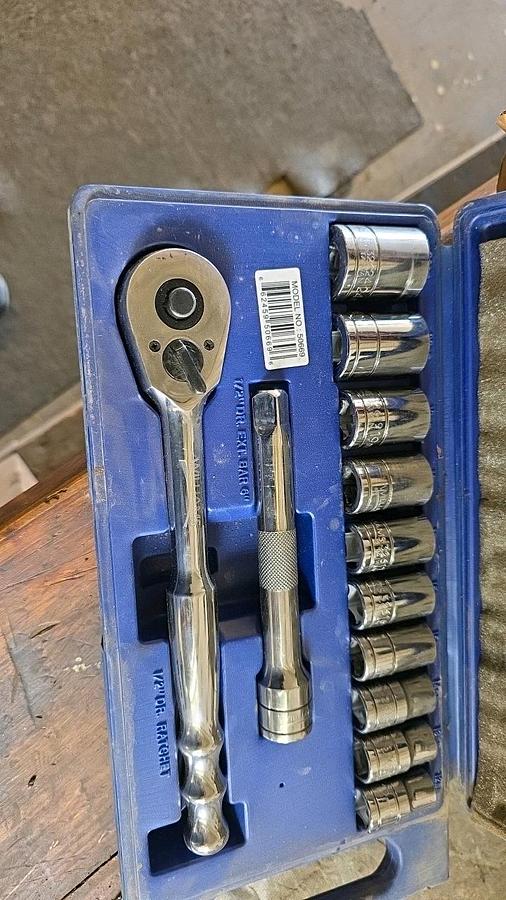 Used Williams Socket Sets and Screwdrivers