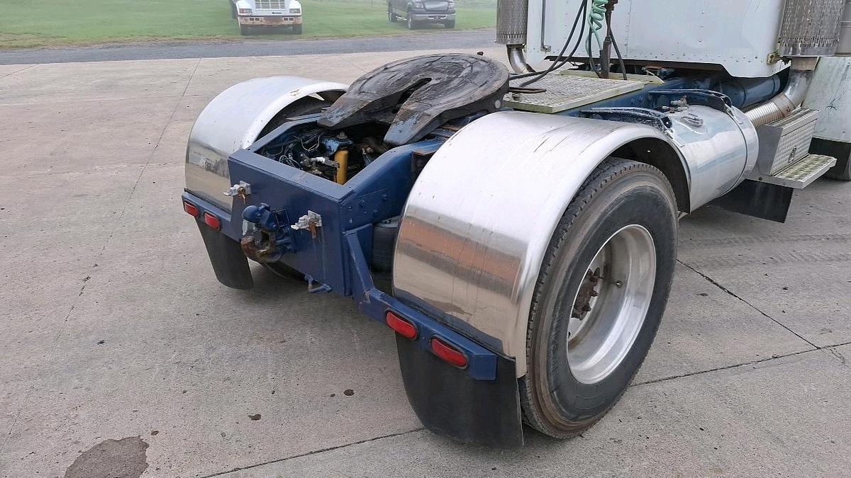Used 1991 Peterbilt 379 Semi