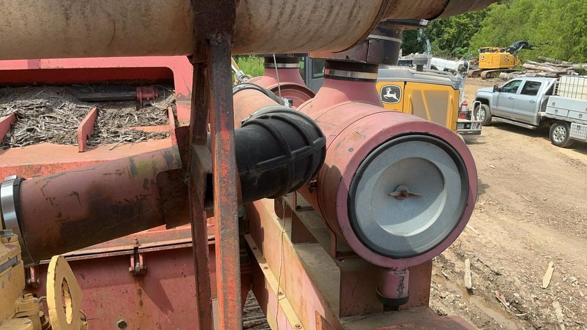 Used Morbark 4600 Grinder