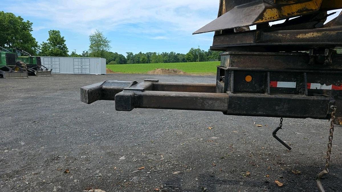 Used 2014 John Deere 437 Knuckleboom Loader