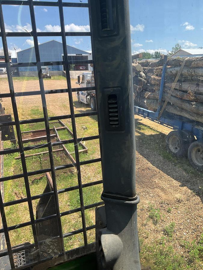 Used 2013 John Deere 437D Knuckleboom