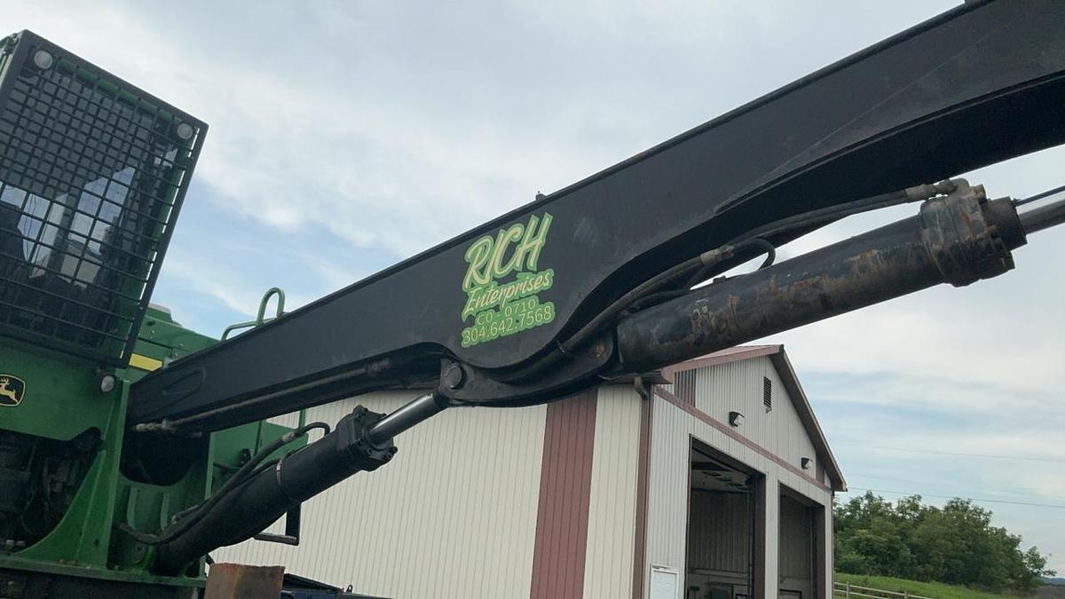 Used 2015 John Deere 335D Knuckleboom