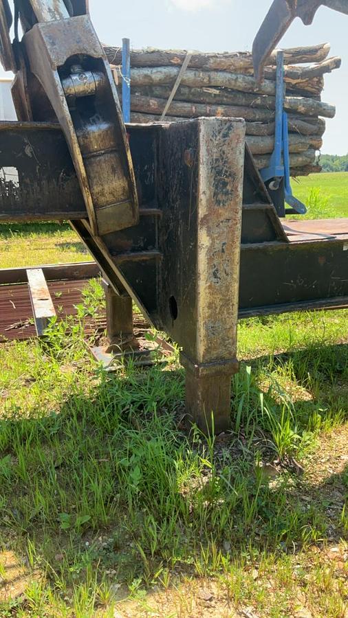 Used 2013 John Deere 437D Knuckleboom