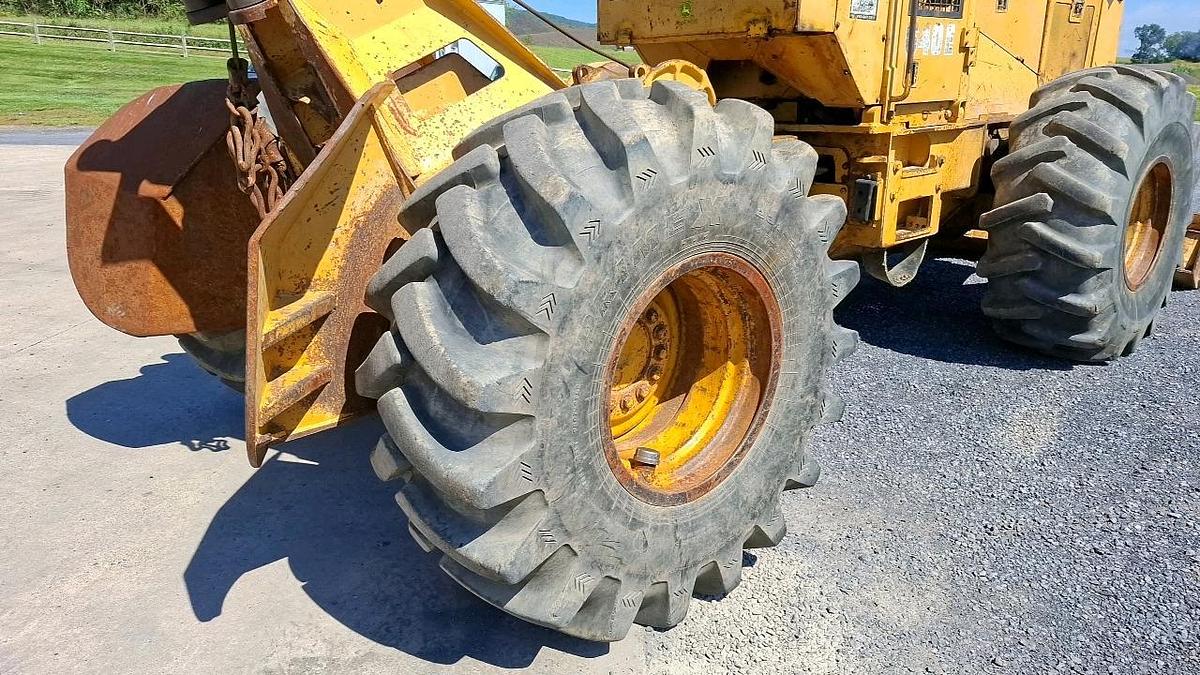 Used 1993 John Deere 640E Cable Skidder