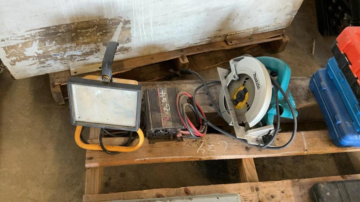 Used Makita Circular Saw, Inverter and Light