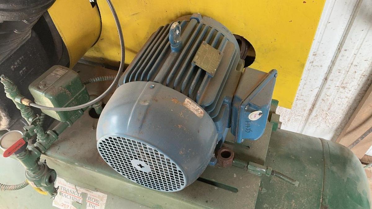 Used Ingersoll Rand 71T2-10E2 Air Compressor