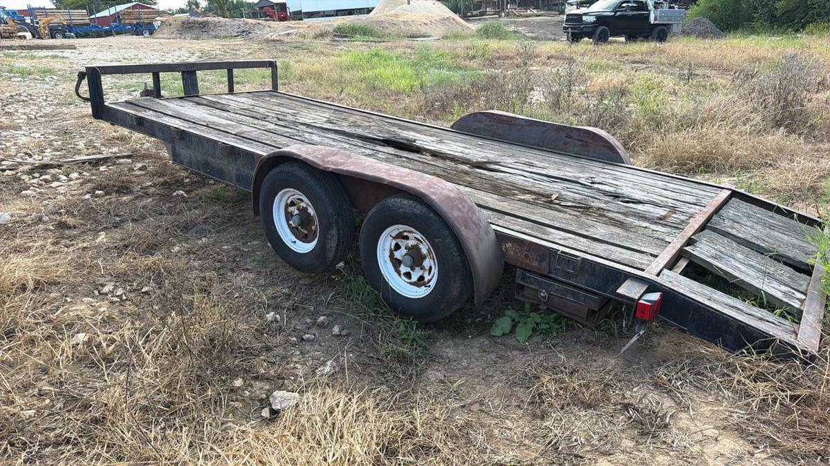Used 1999 Built-Rite Double Axle Equipment Trailer