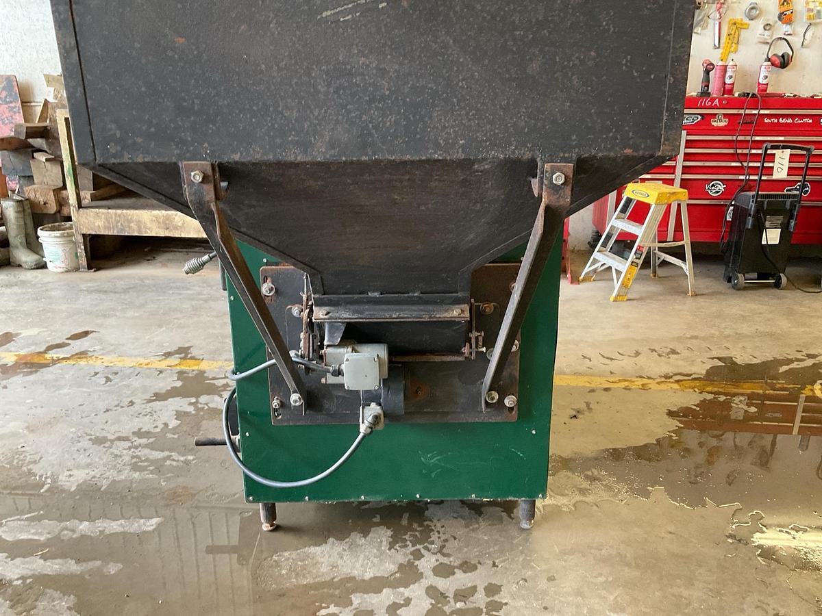 Used Glen Wood 350,000 BTU Coal Furnace