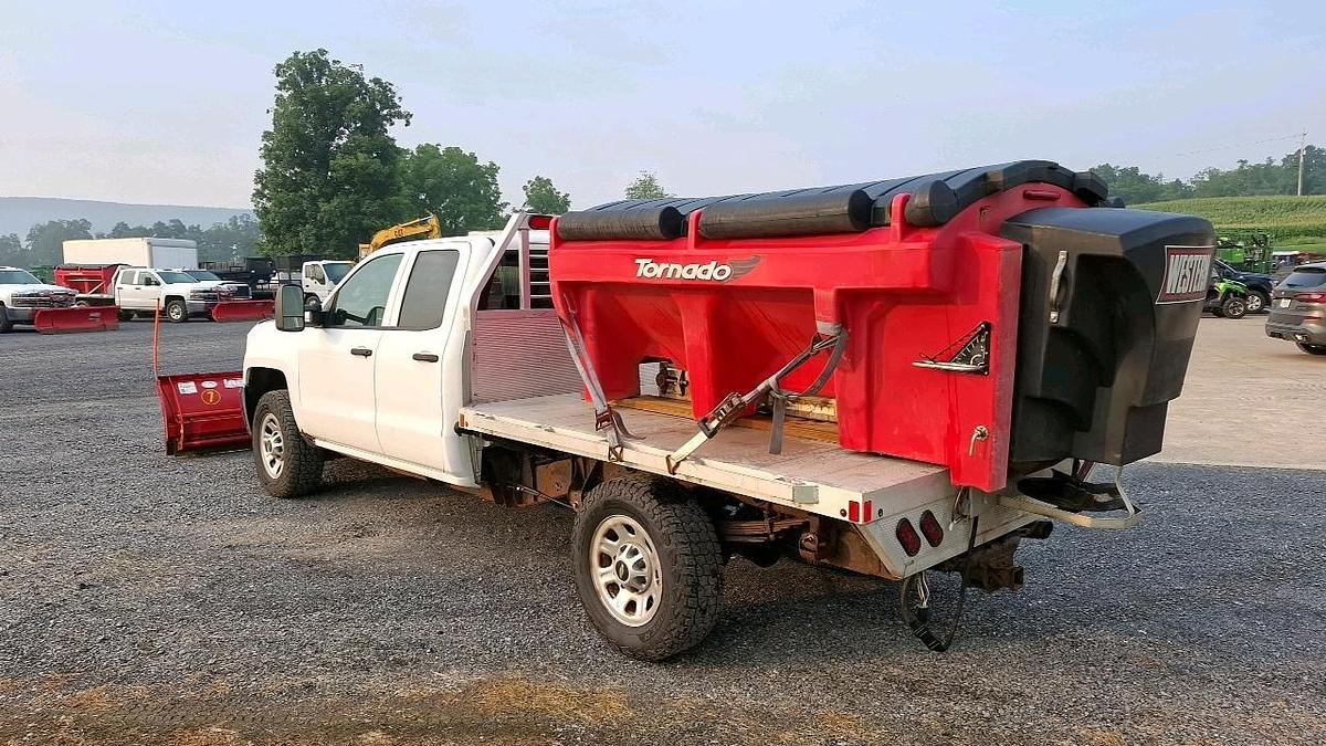 Used 2015 Chevrolet 2500 Flatbed Truck