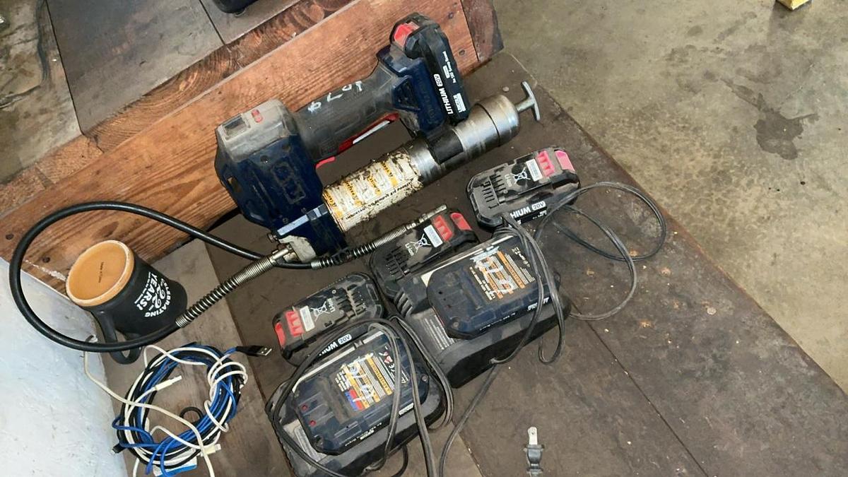 Used Lincoln Battery Grease Gun, Batteries, and Chargers