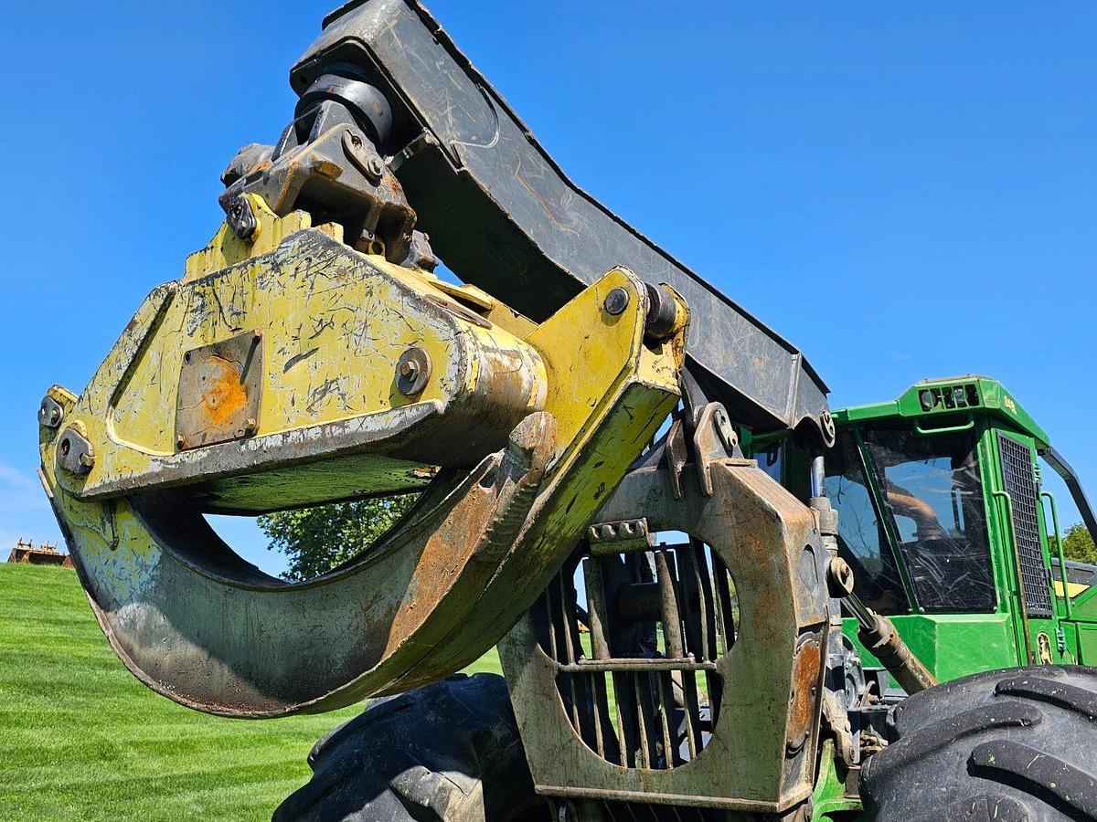 Used 2016 John Deere 848L Grapple Skidder
