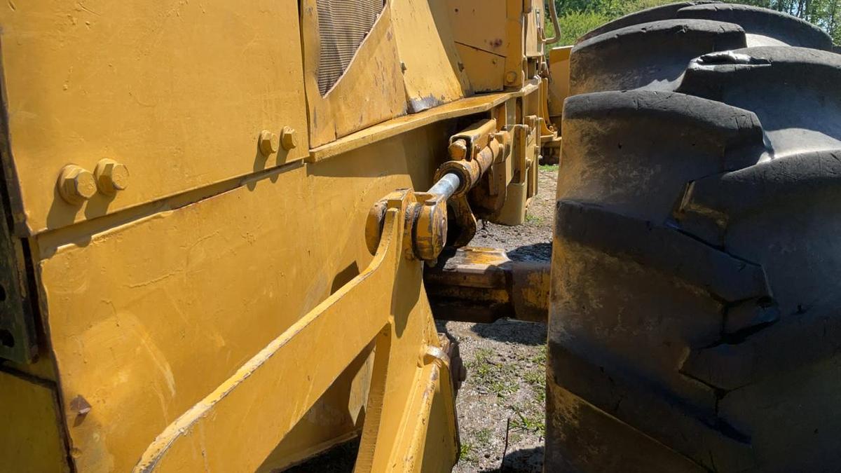 Used 1994 John Deere 540E Cable Skidder