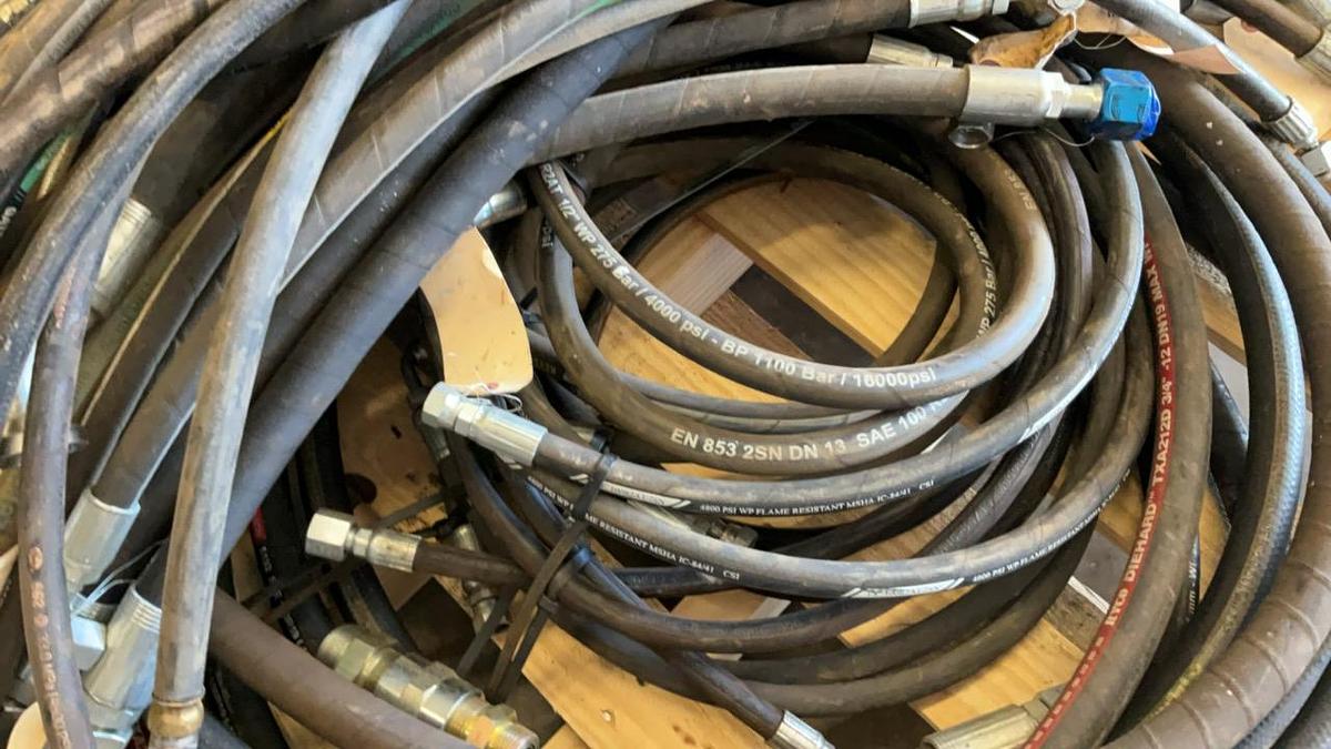 Used Hydraulic Hoses