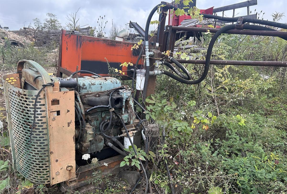 Used Model 128 Mobile Dimension Sawmill